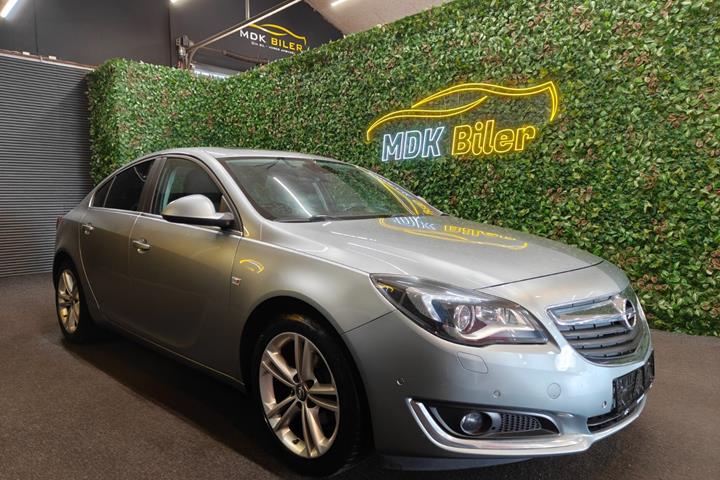 undefined Opel Insignia fra 2015