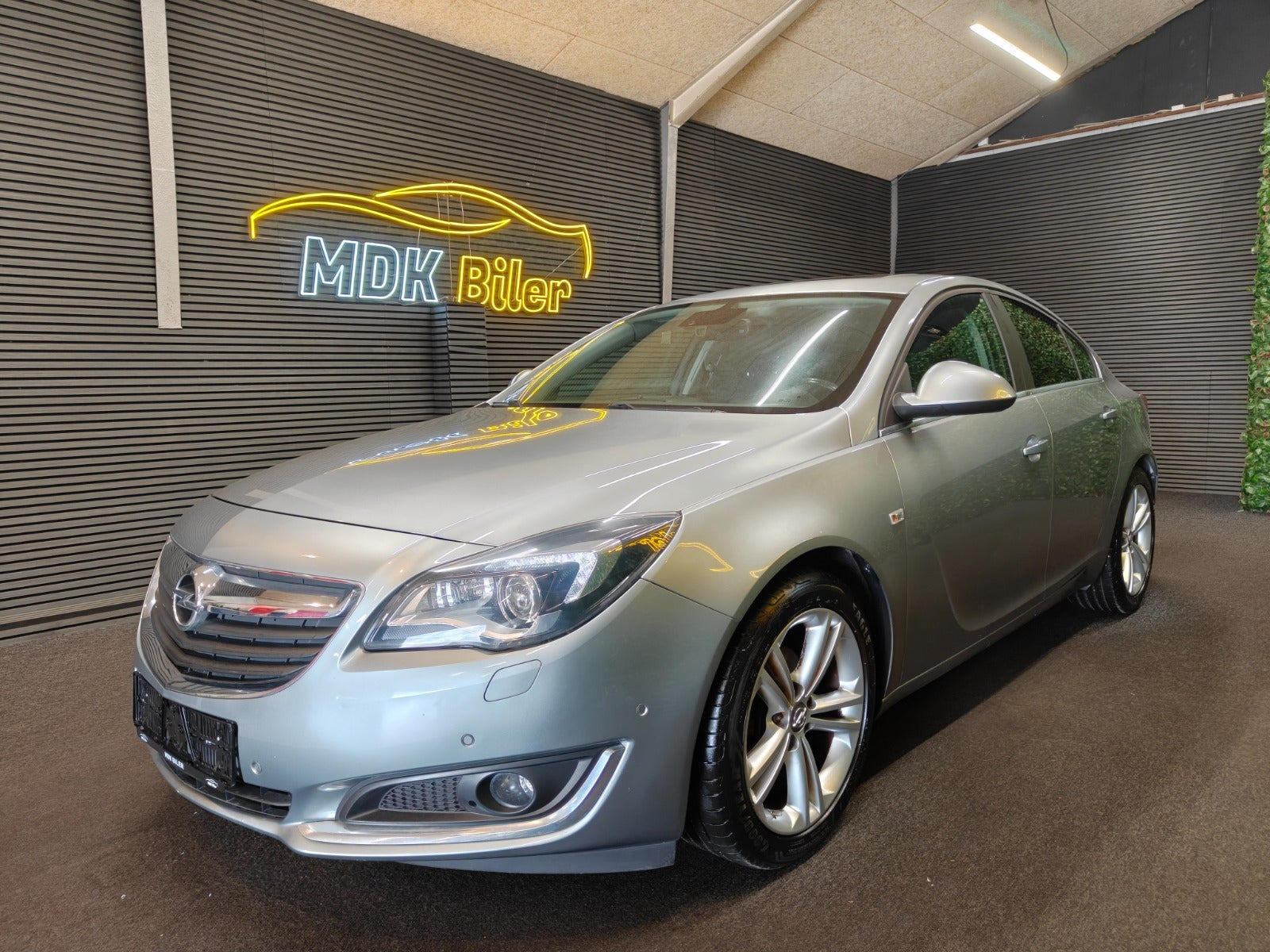 undefined Opel Insignia fra 2015