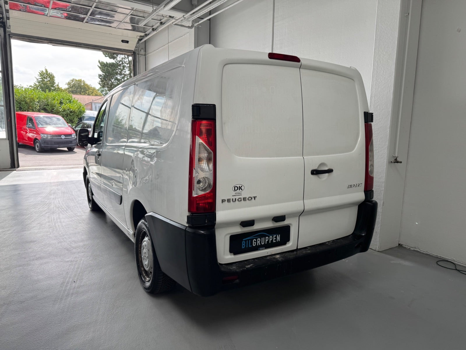 Hvid Peugeot Expert fra 2012