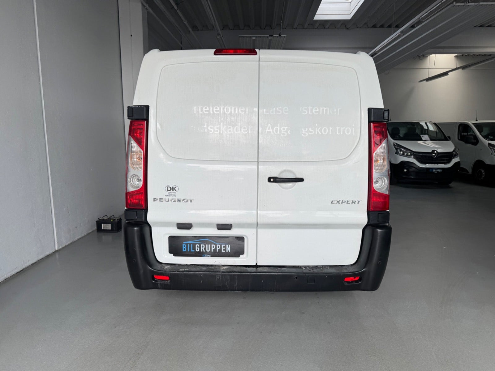 Hvid Peugeot Expert fra 2012