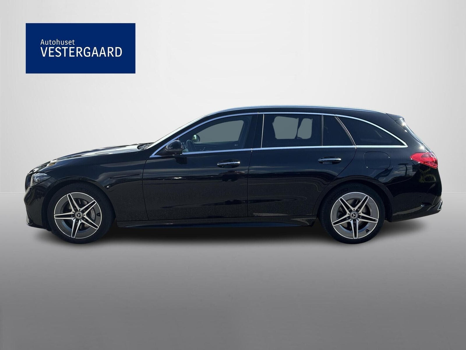 Sort Mercedes C300 e fra 2022