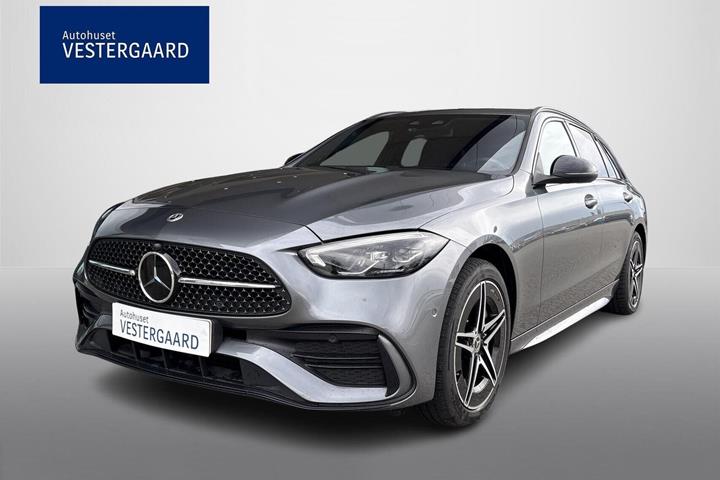 Grå Mercedes C300 e fra 2022