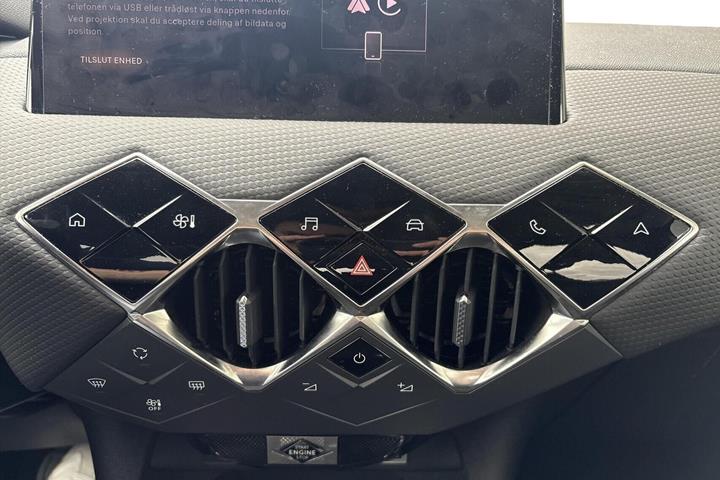 Grå DS DS 3 CrossBack fra 2023