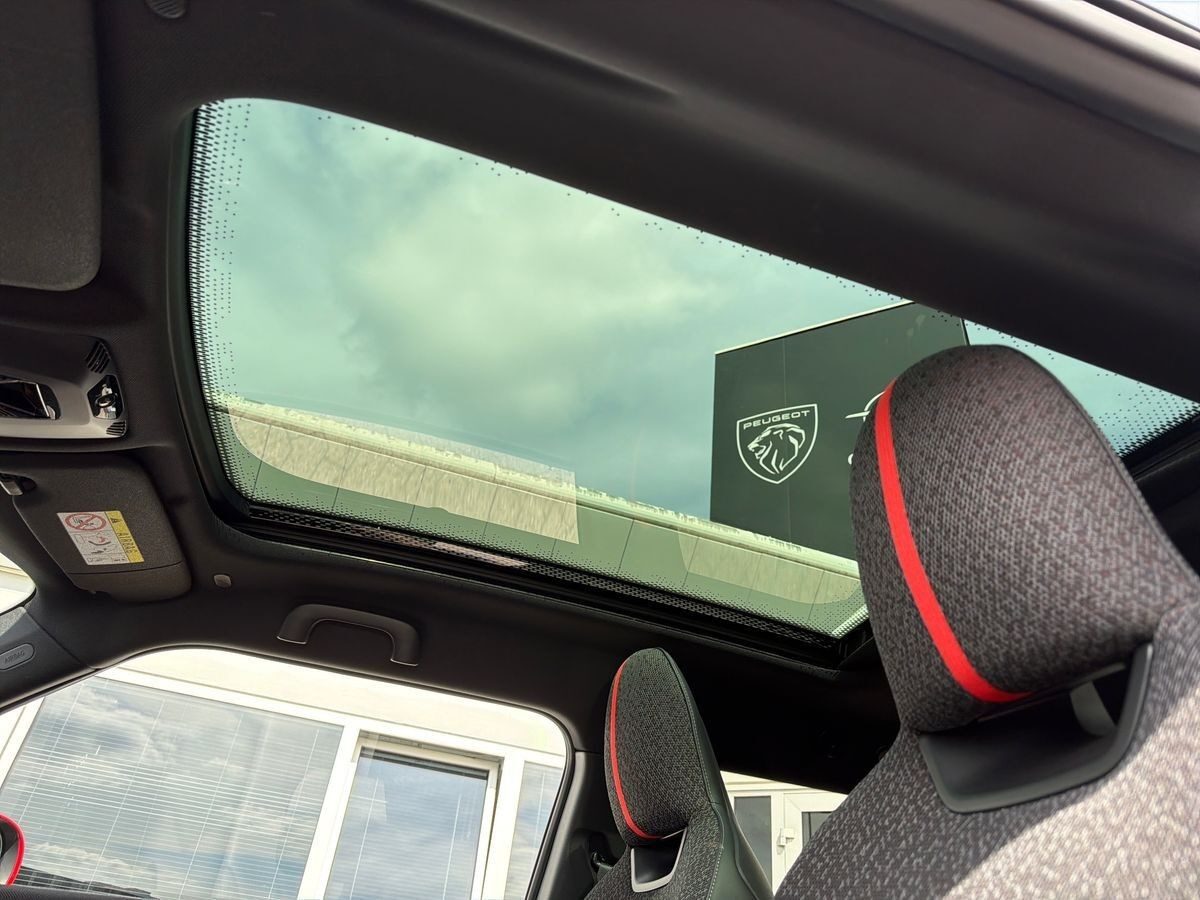Sort Mini Cooper SE fra 2024