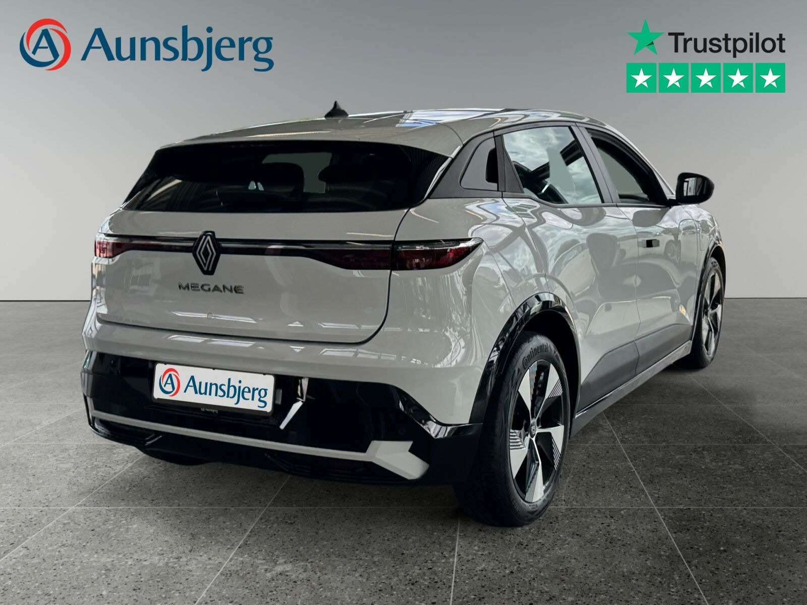 Hvid Renault Megane E-Tech fra 2022