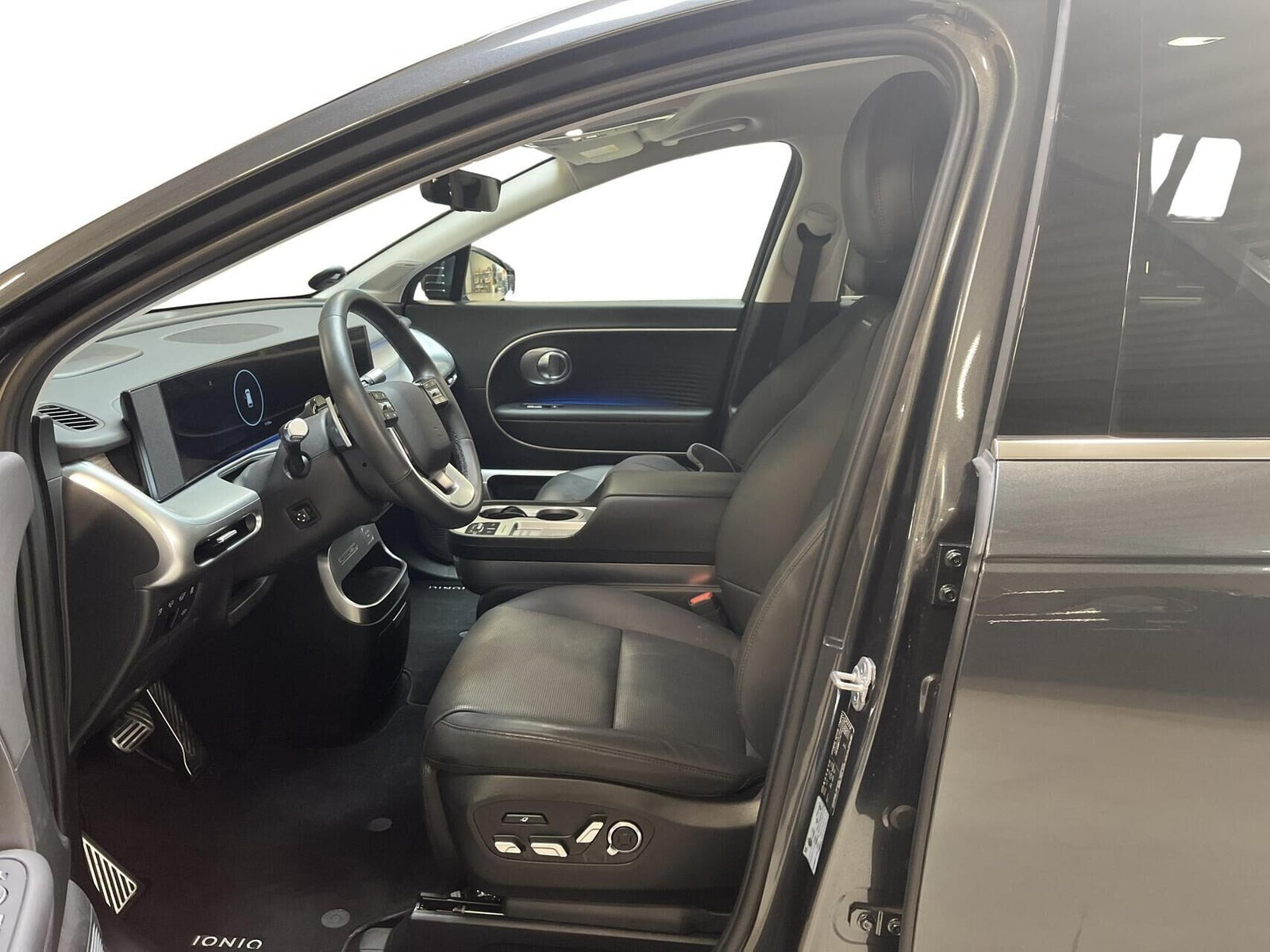 Grå Hyundai Ioniq 9 fra 2026