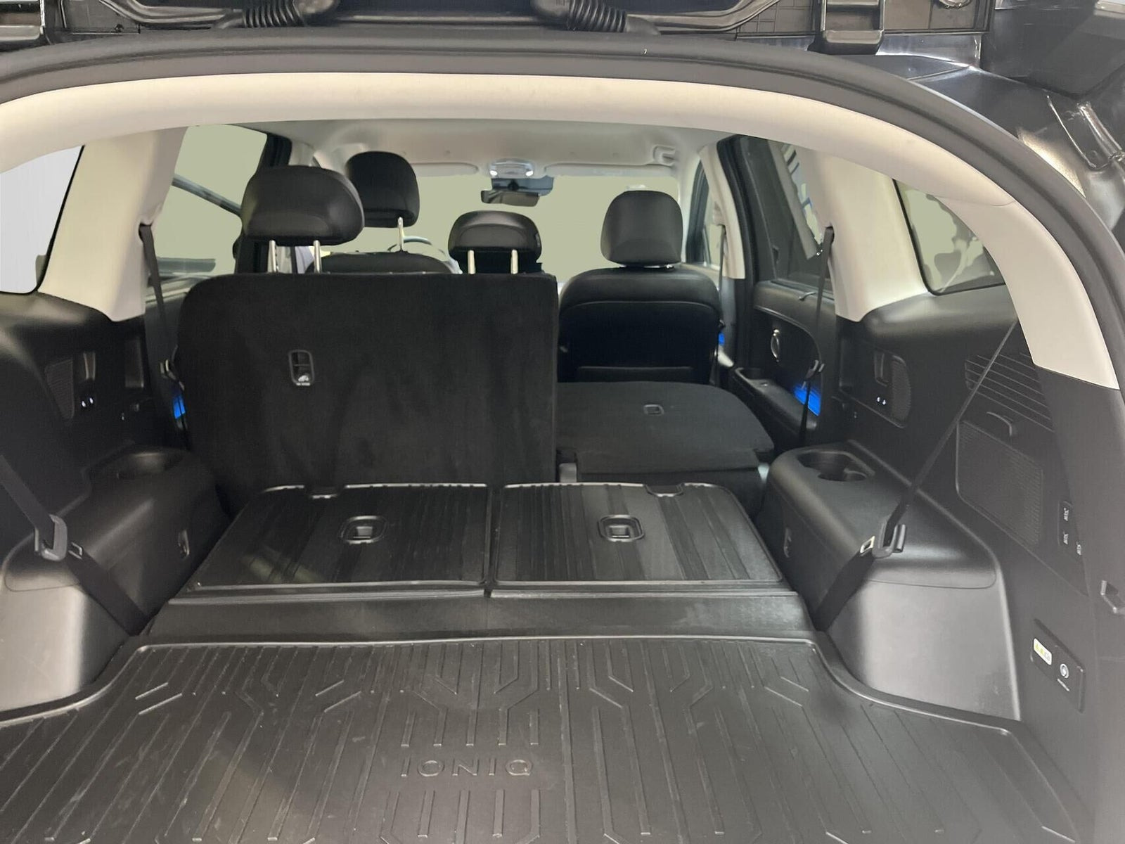 Grå Hyundai Ioniq 9 fra 2026