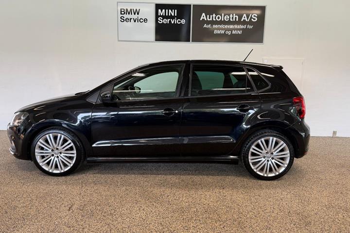 Sort VW Polo fra 2017