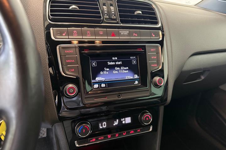 Sort VW Polo fra 2017
