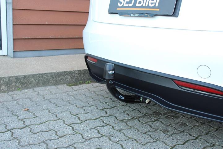 Hvid Tesla Model 3 fra 2024