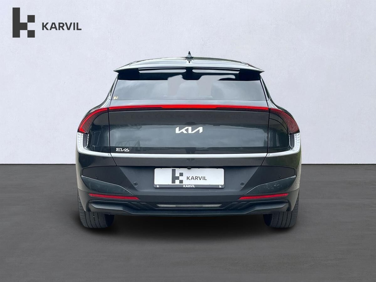 Grå Kia EV6 fra 2025