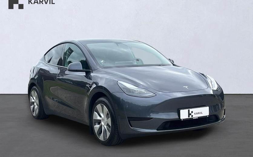 Tesla Model Y RWD