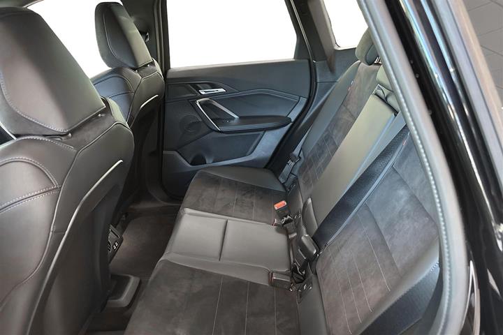 Sort BMW iX1 fra 2025