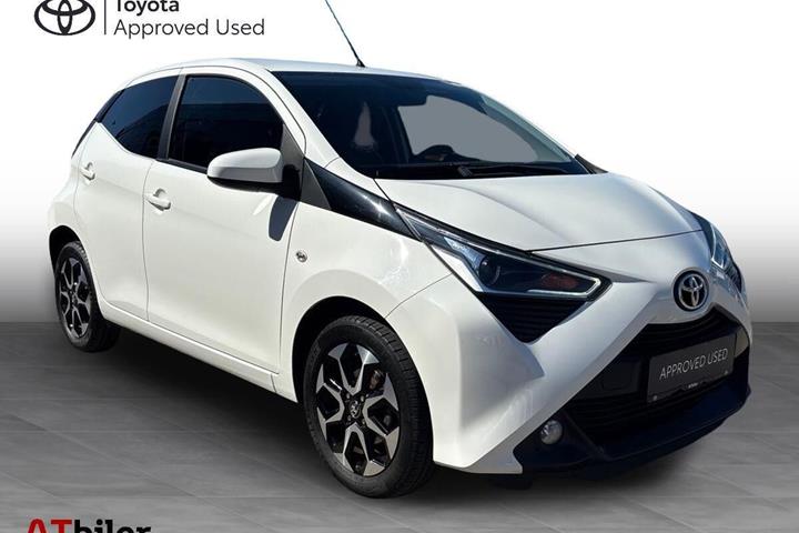 Hvid Toyota Aygo fra 2021