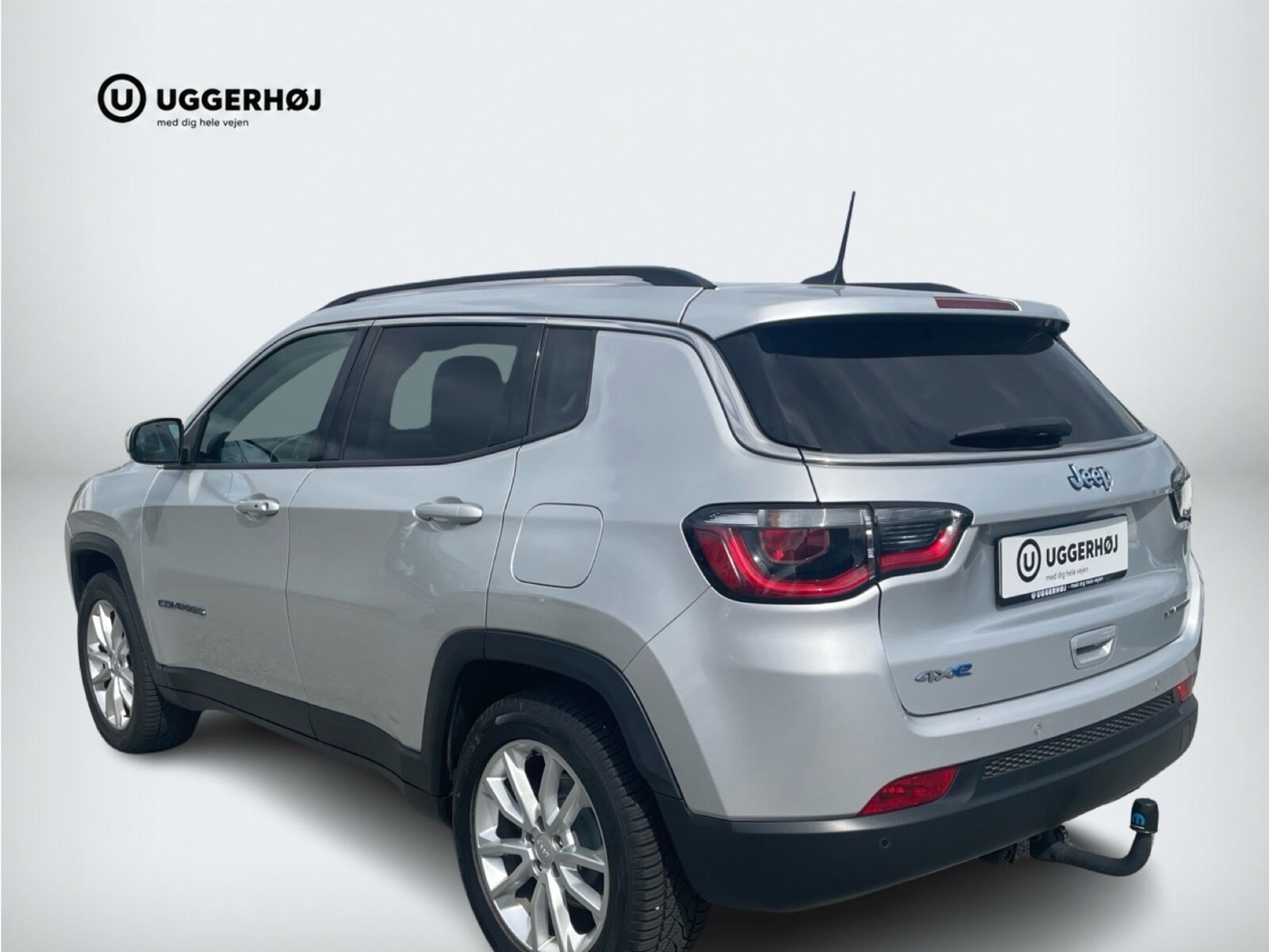 Sølv Jeep Compass fra 2020