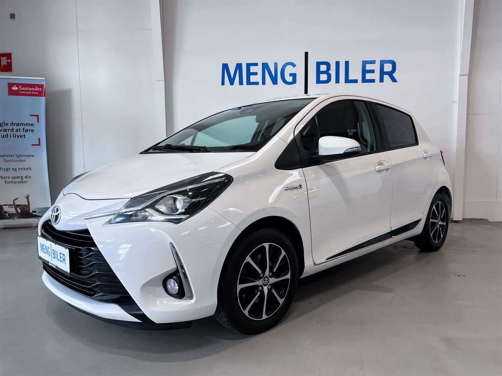Hvid Toyota Yaris fra 2019