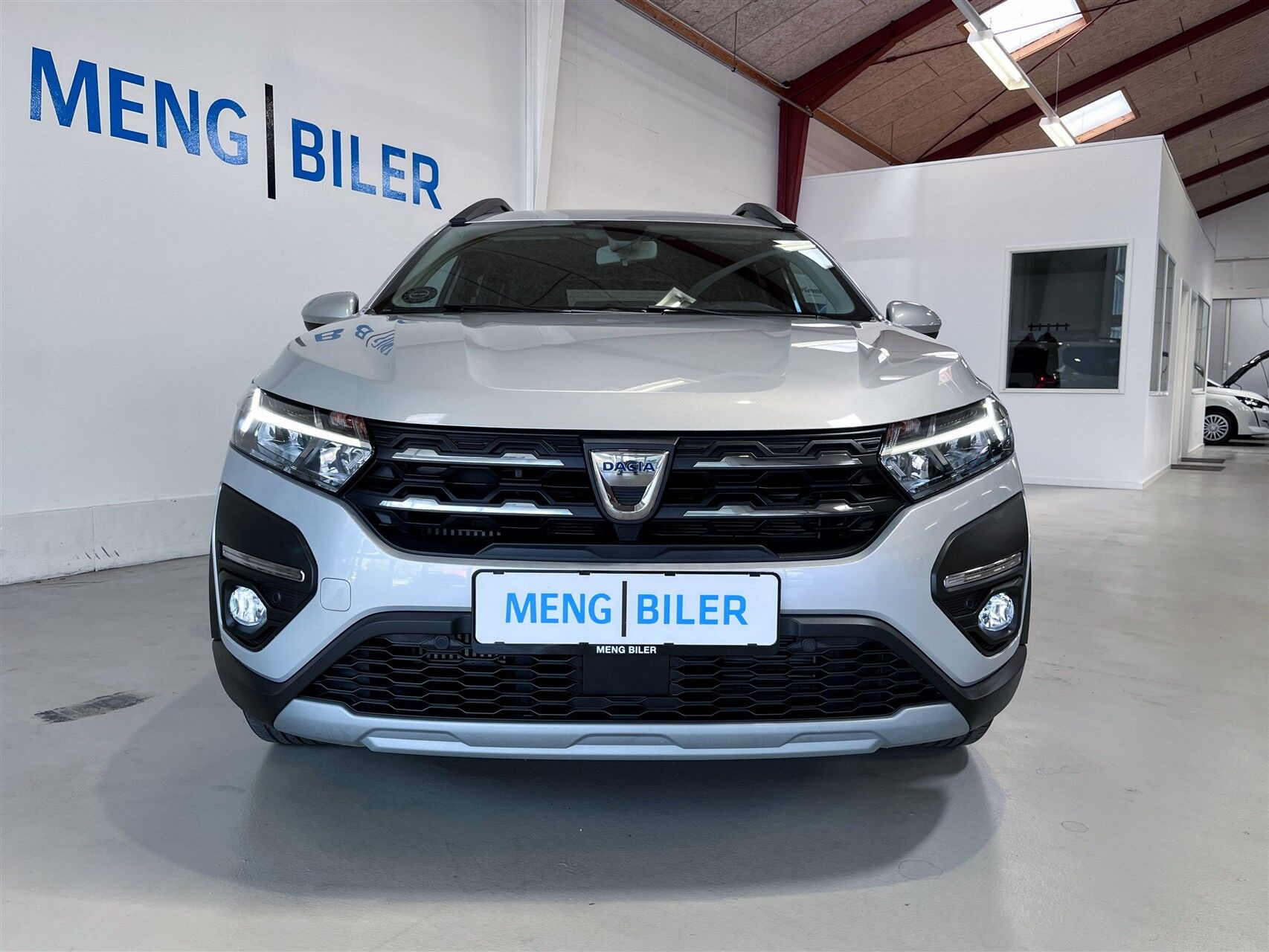 Sølv Dacia Jogger fra 2022