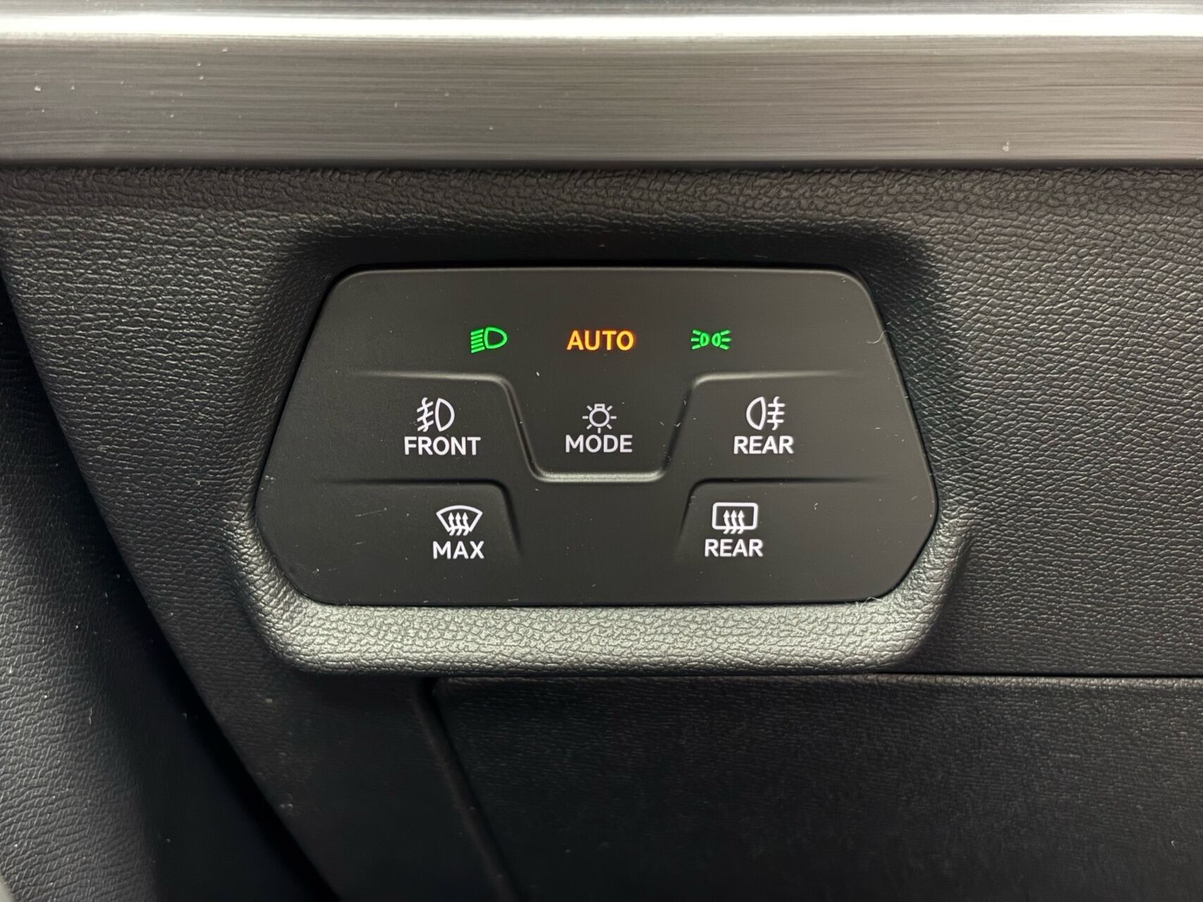 Hvid Seat Leon fra 2021