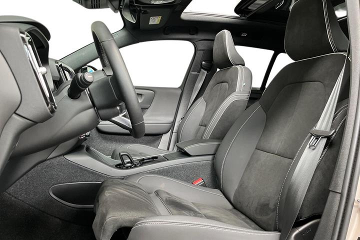 undefined Volvo XC40 fra 2023