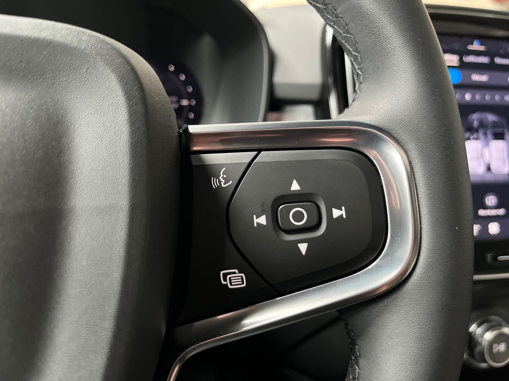 undefined Volvo XC40 fra 2023