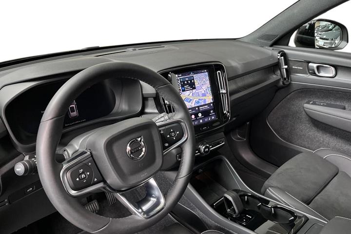 undefined Volvo XC40 fra 2023