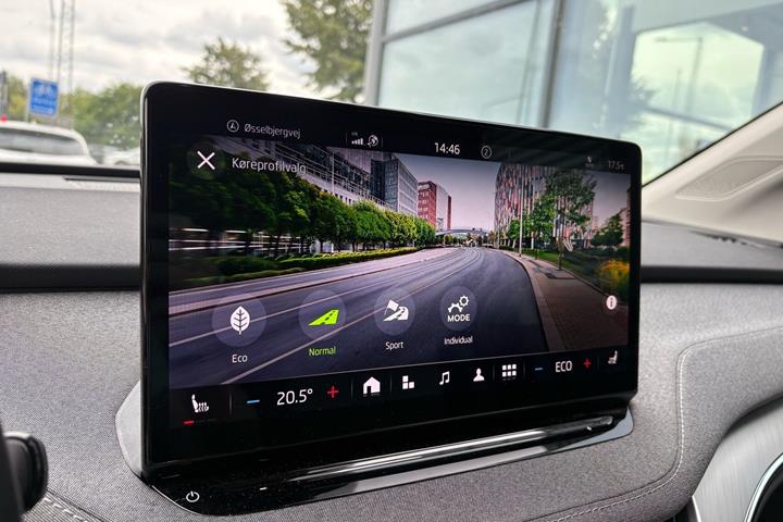Sort Skoda Enyaq fra 2023