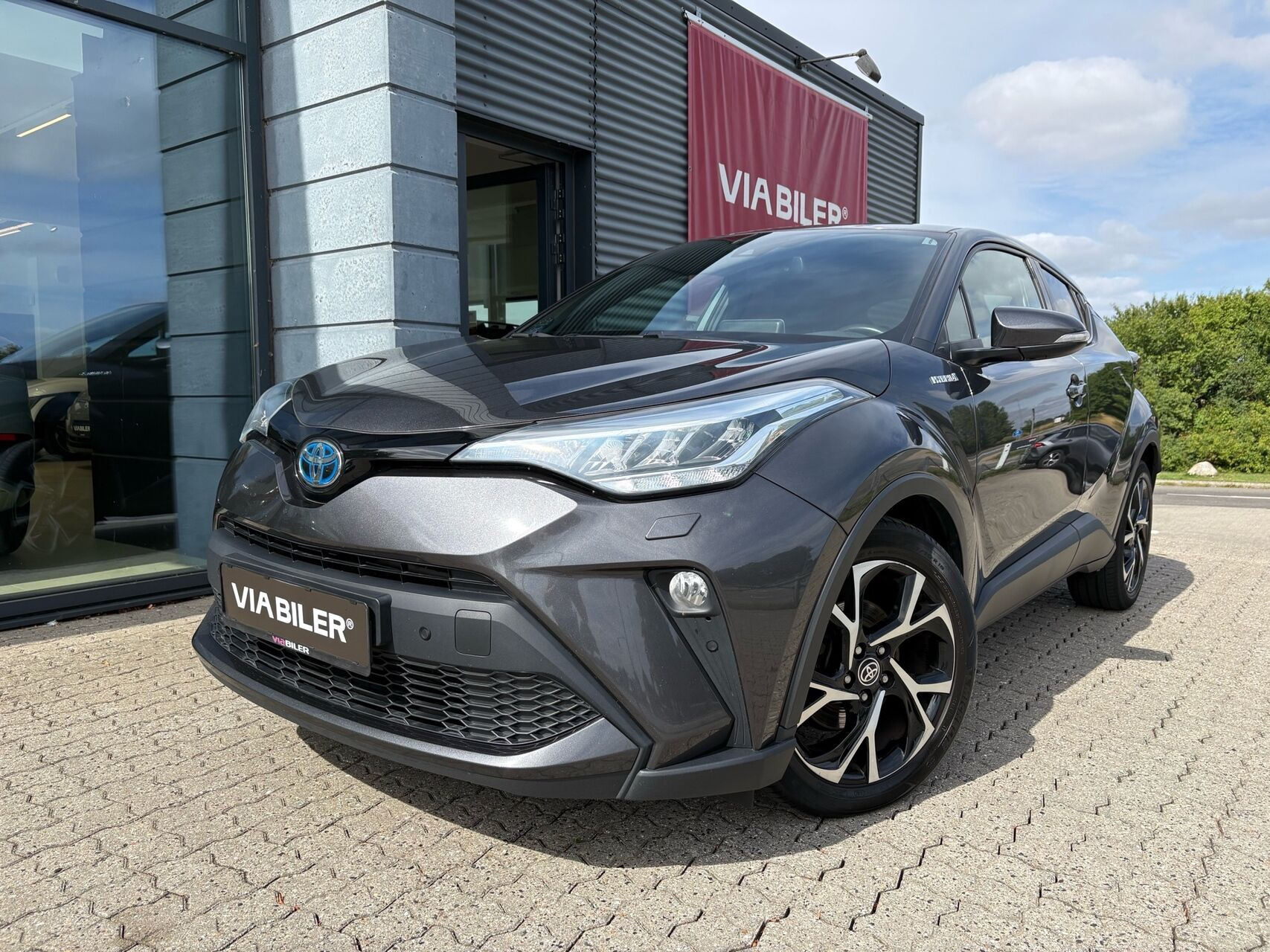 Toyota C-HR 2,0 Hybrid C-LUB Smart Multidrive S 184HK 5d Aut.