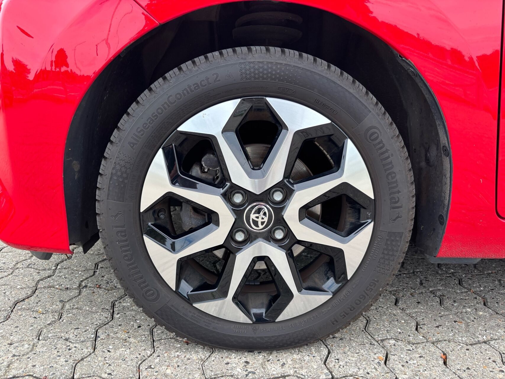 Rød Toyota Aygo fra 2020