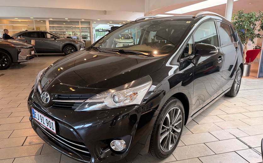Toyota Verso 1,8 5 pers. VVT-I T2 Premium Multidrive S 147HK 6g Aut.