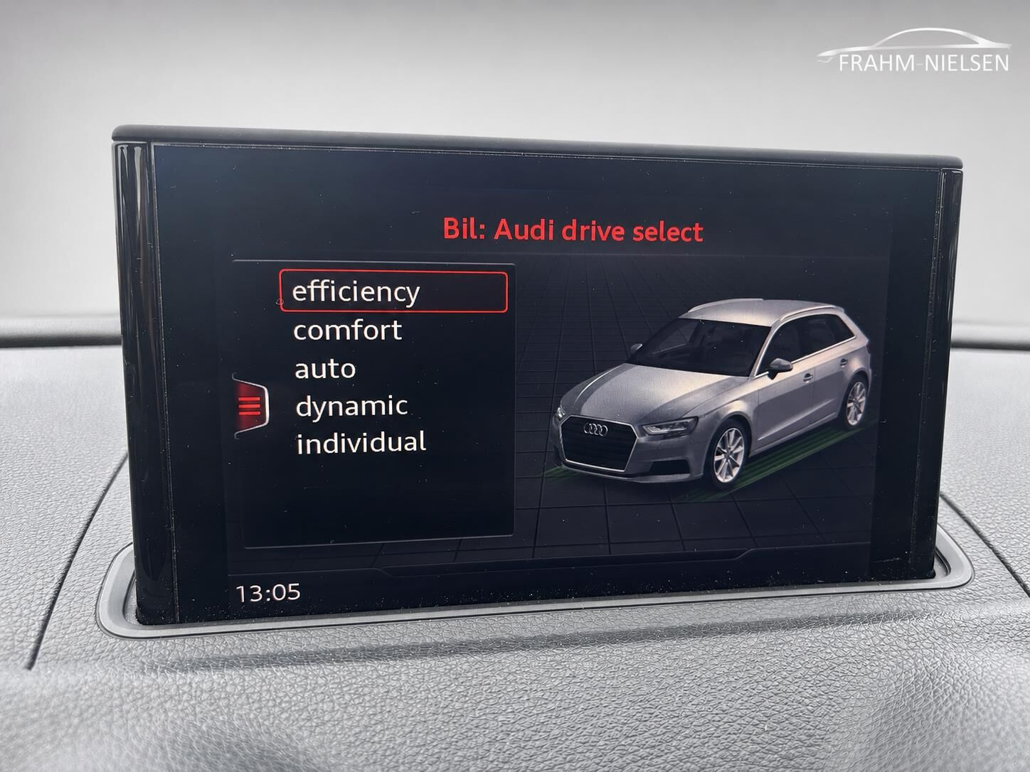 Hvid Audi A3 fra 2019