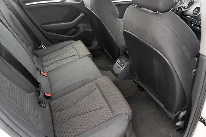 Hvid Audi A3 fra 2019