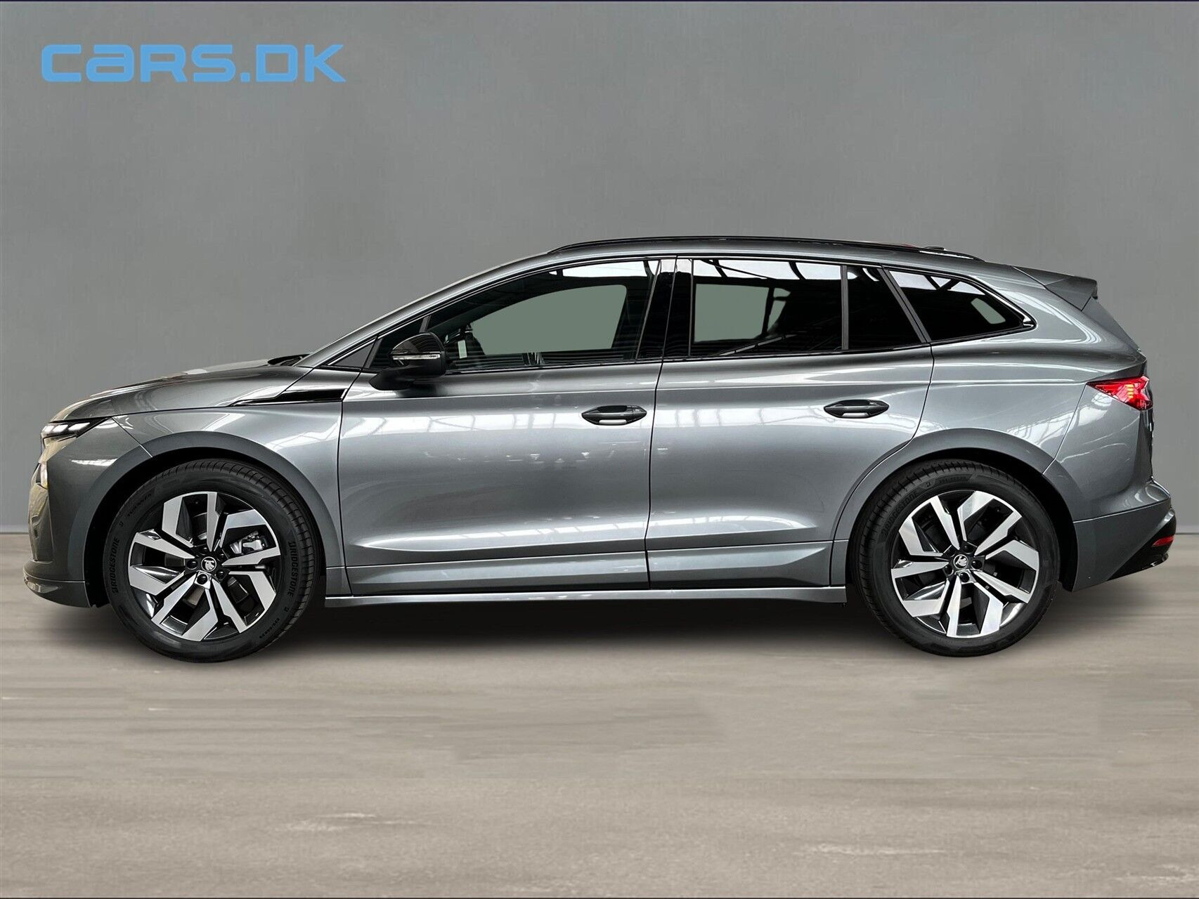 Grå Skoda Enyaq fra 2026