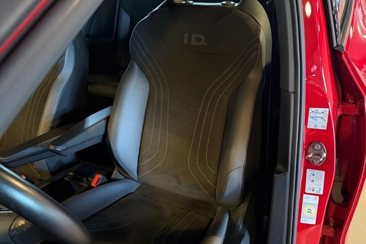 Rød VW ID.4 fra 2023