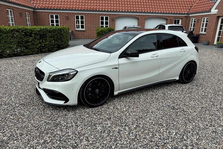 undefined Mercedes A45 AMG fra 2016
