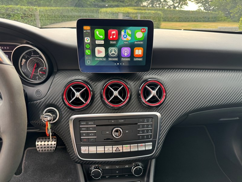 undefined Mercedes A45 AMG fra 2016