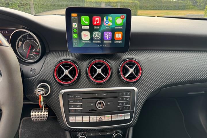undefined Mercedes A45 AMG fra 2016