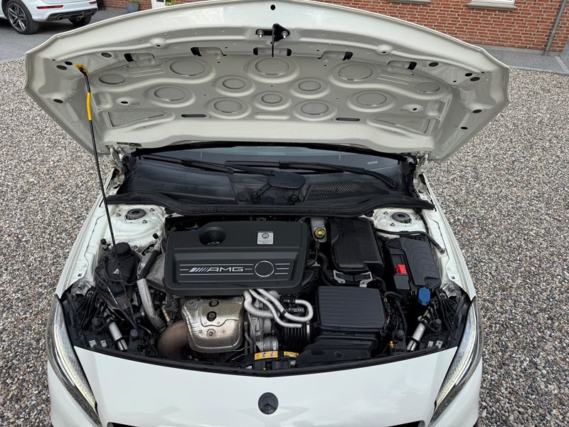 undefined Mercedes A45 AMG fra 2016