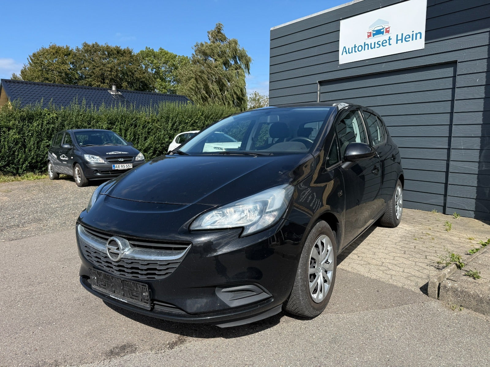 Sort Opel Corsa fra 2019