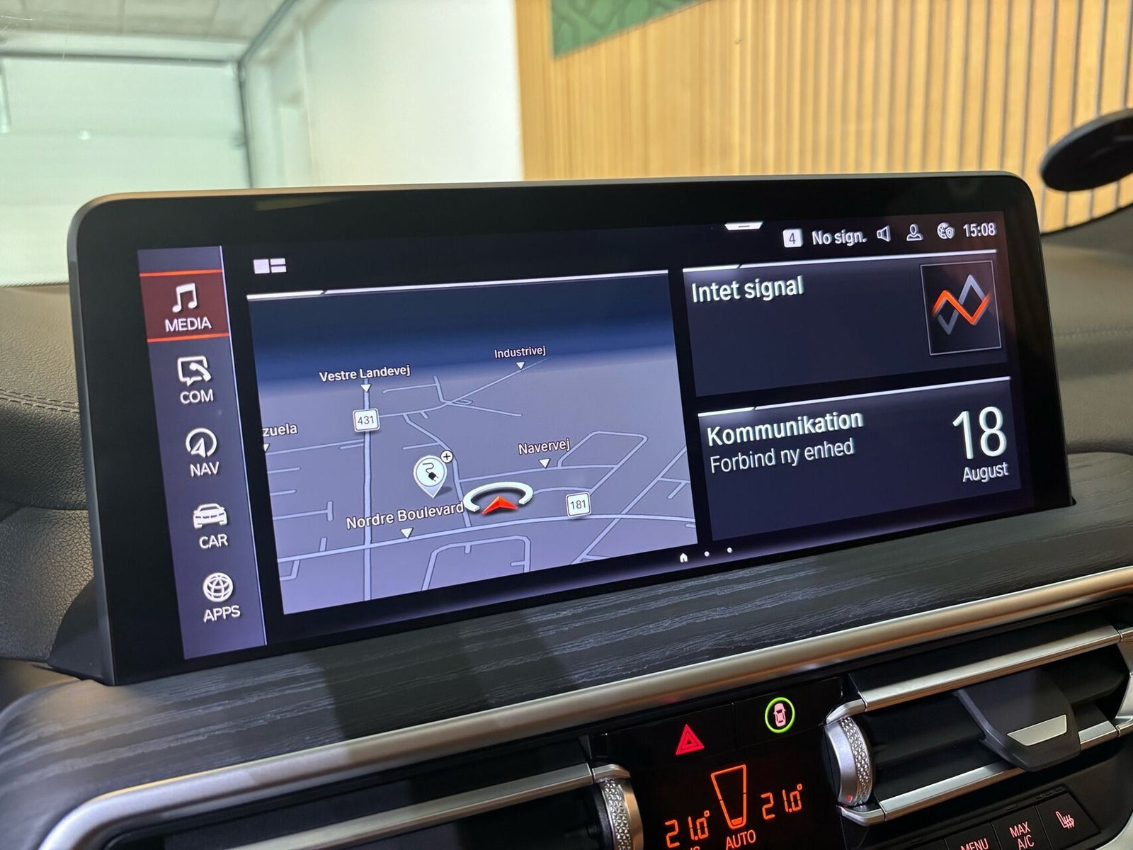Sort BMW iX3 fra 2022