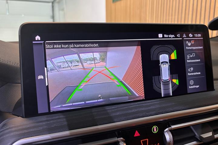 Sort BMW iX3 fra 2022