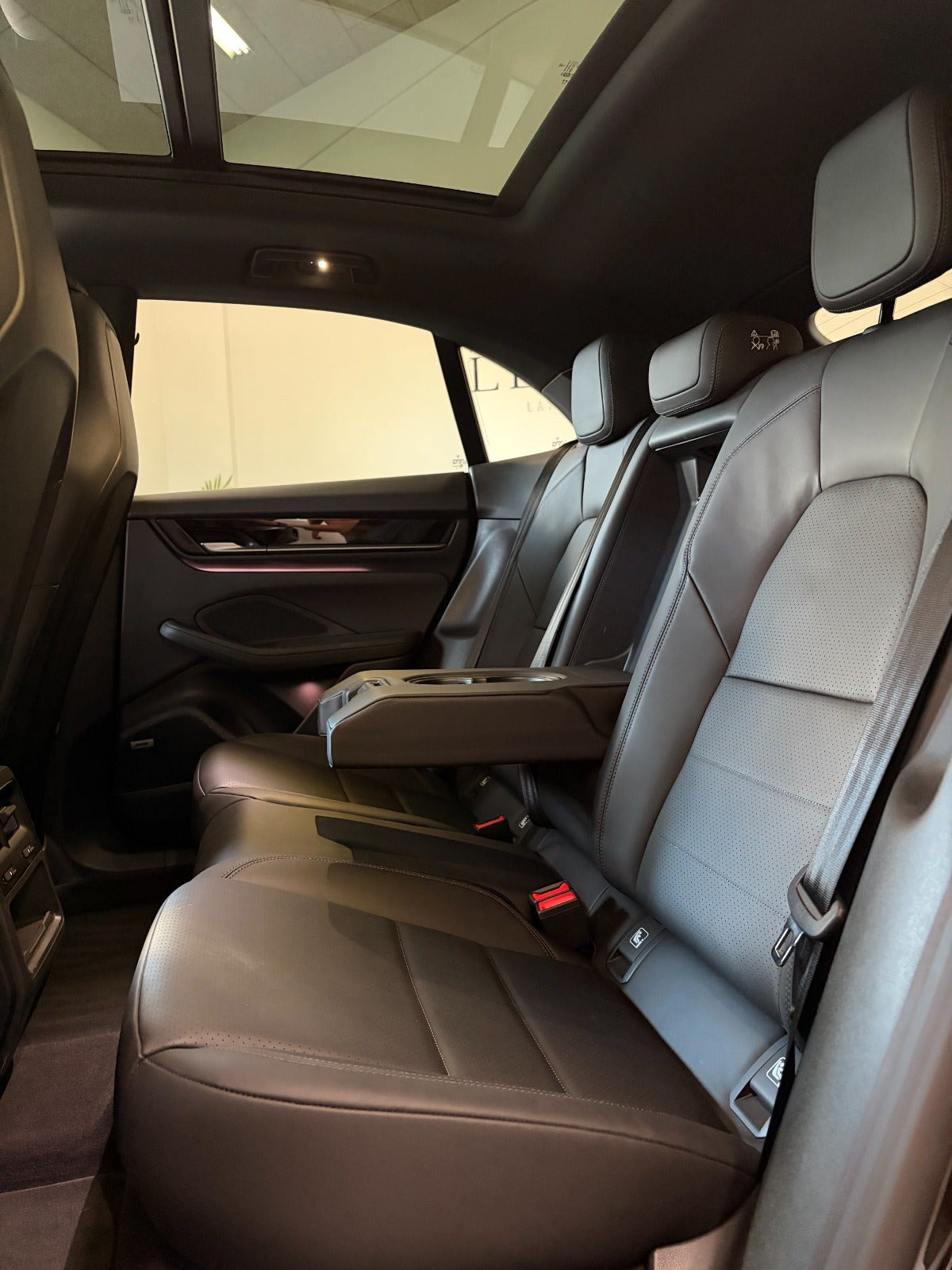 undefined Porsche Macan 4 fra 2026