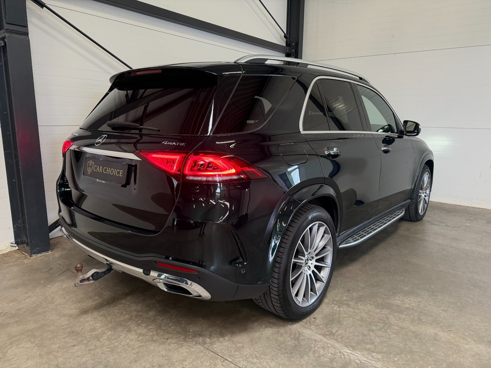 Grøn Mercedes GLE400 d fra 2020