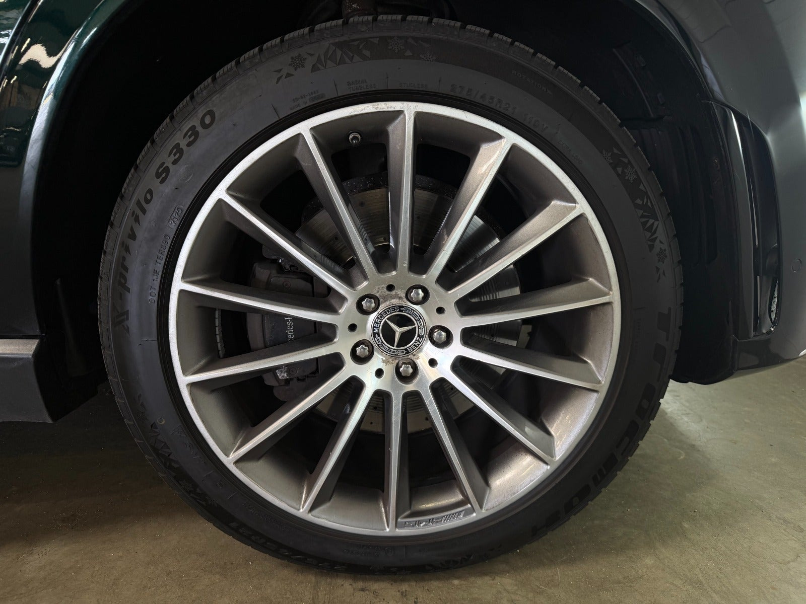 Grøn Mercedes GLE400 d fra 2020