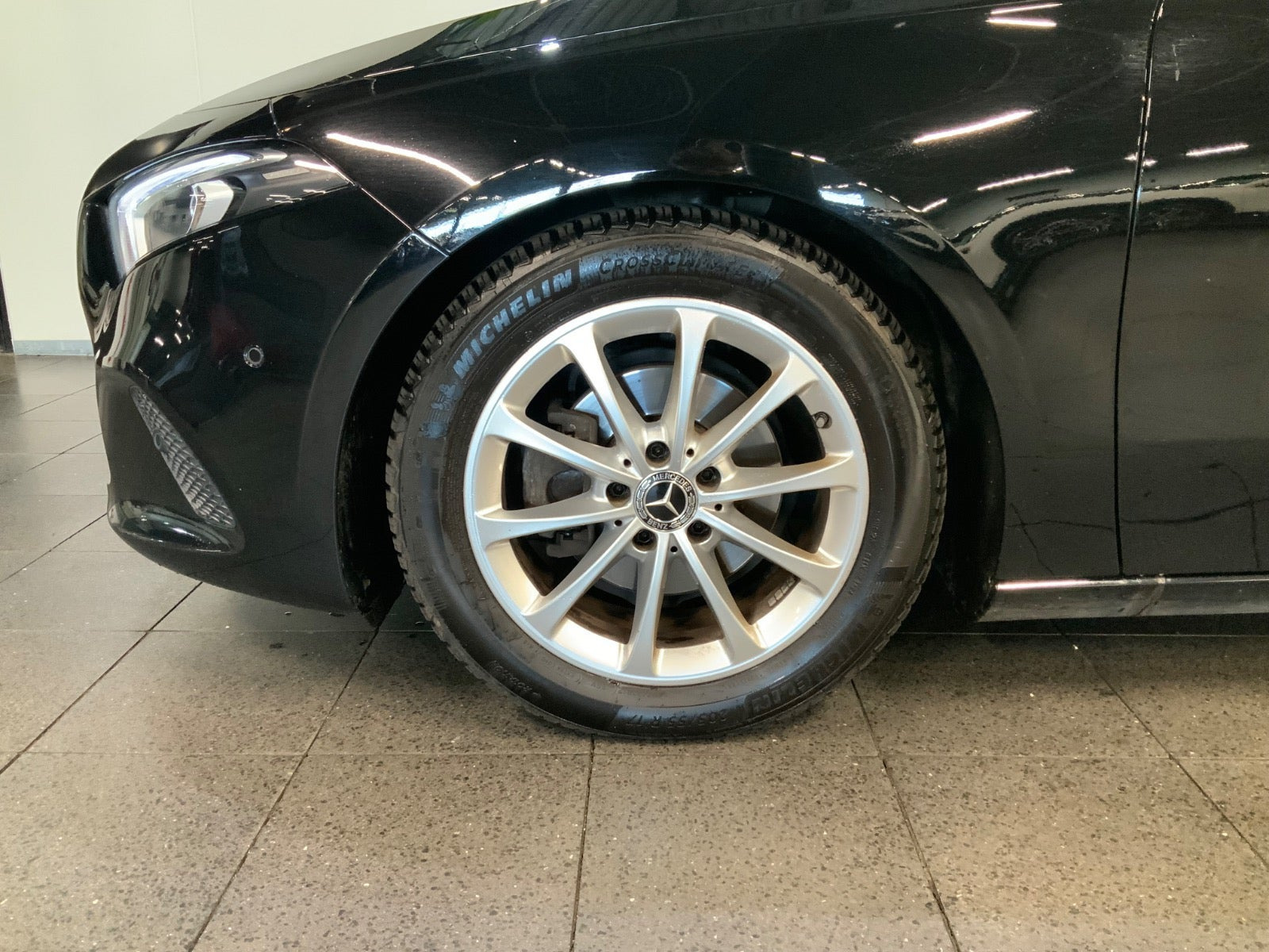 Sort Mercedes A180 d fra 2019