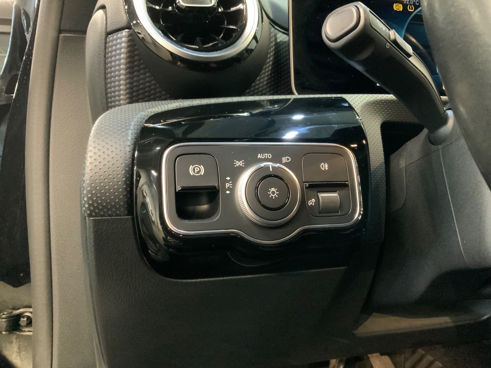 Sort Mercedes A180 d fra 2019
