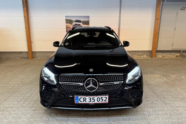 Sort Mercedes GLC43 fra 2017