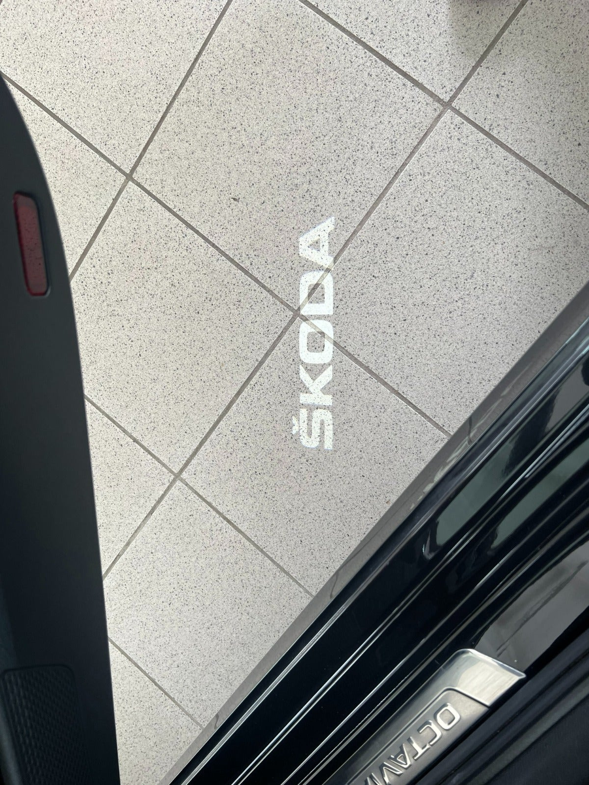 Sort Skoda Octavia fra 2021