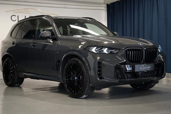 Grå BMW X5 fra 2023