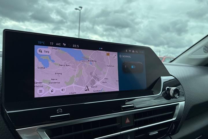 Sort Citroën ë-C4 X fra 2023