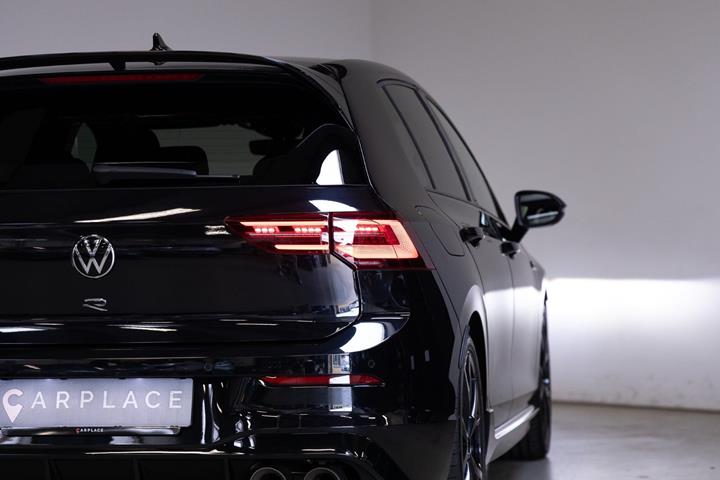 Sort VW Golf VIII fra 2022